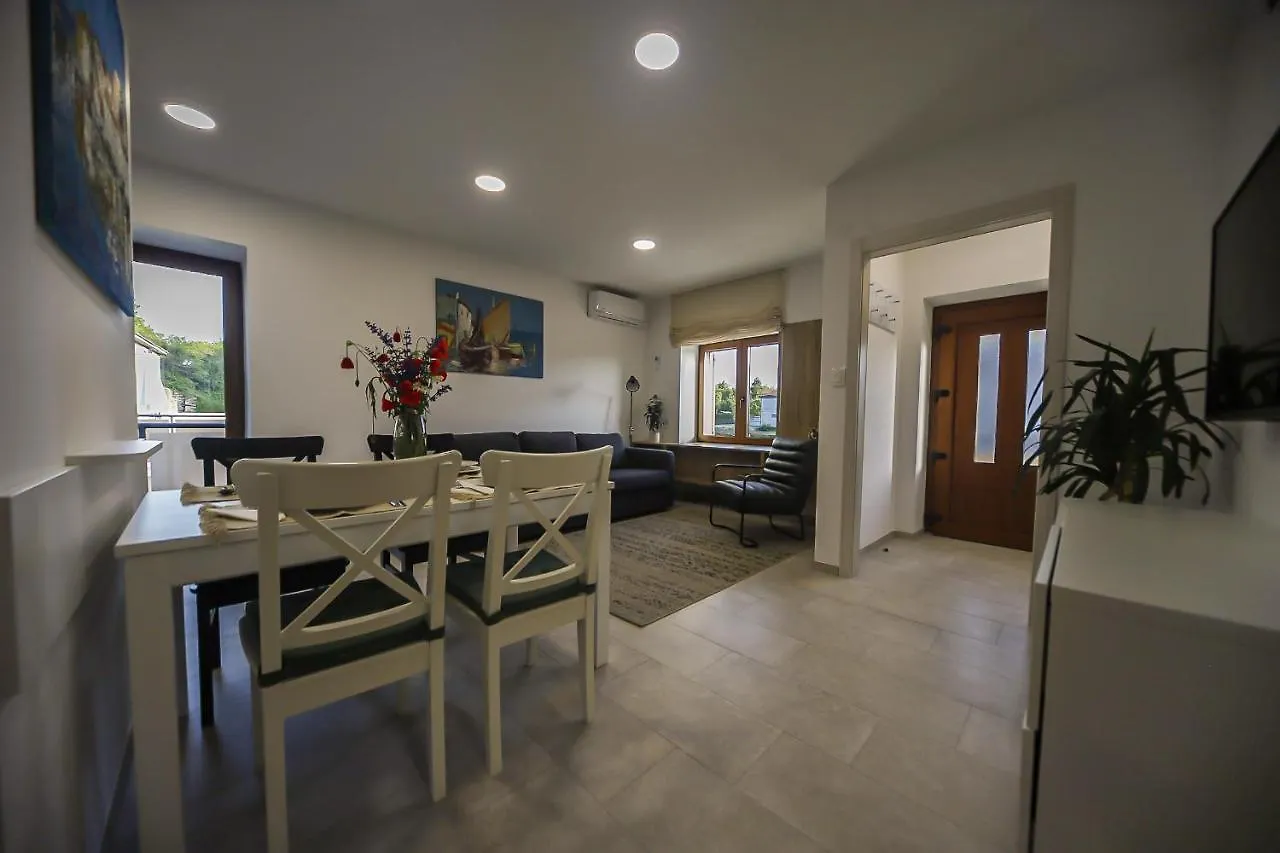 Casa Tilia Villa Sapjane